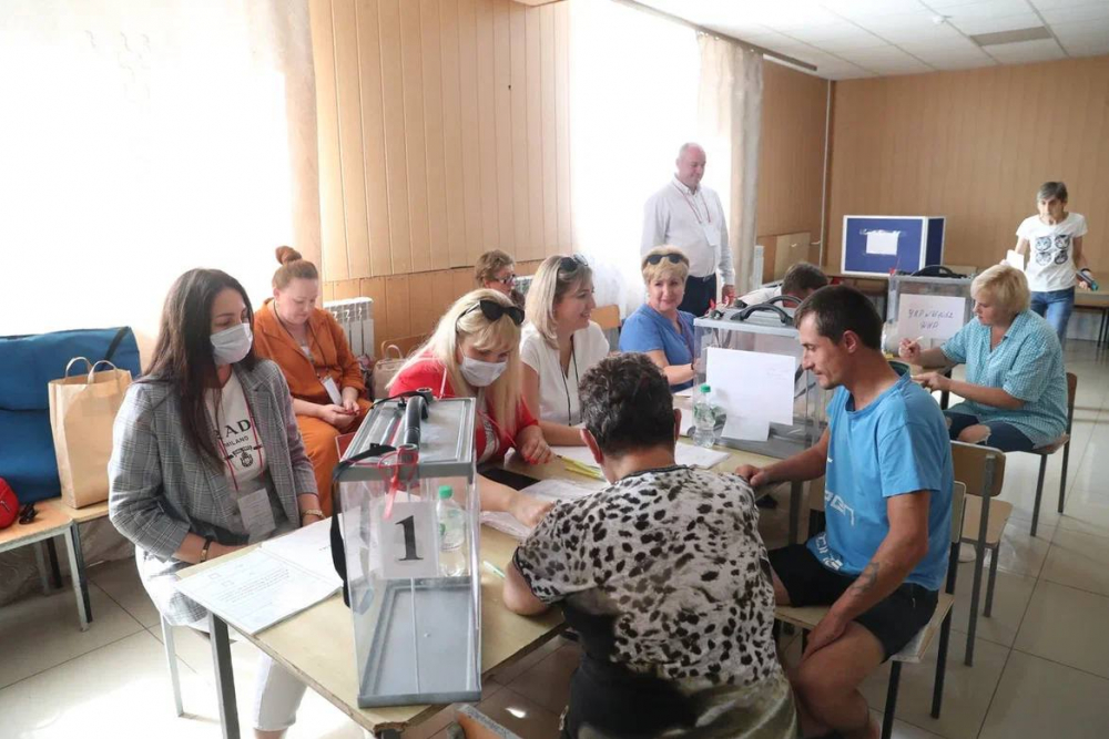За 3 дня референдума в Астраханской области проголосовало около 1000 человек
