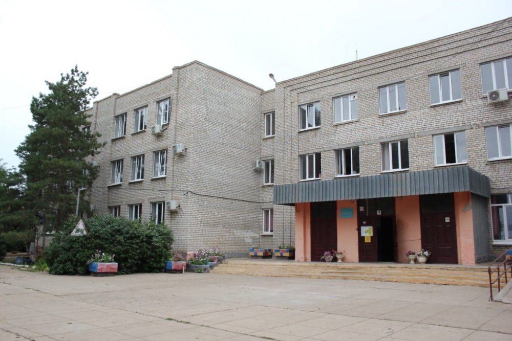 В школах Астраханской области начался капитальный ремонт