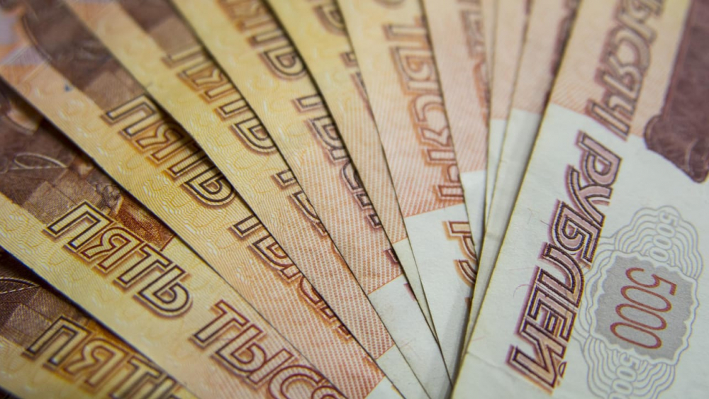 В Астрахани эксперт пенсионного фонда лишилась боле 4,5 миллионов рублей из-за мошенников