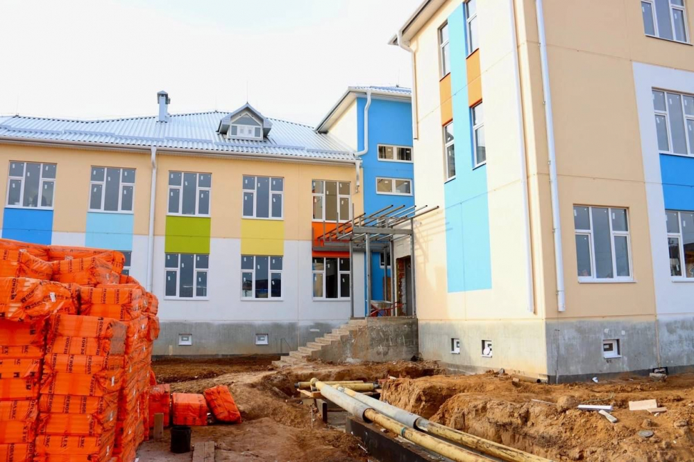 Подрядчик сорвал сроки строительства детского сада в Трусовском районе Астрахани