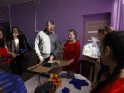 Губернатор Игорь Бабушкин посетил социально-реабилитационный центр «Вера» в Харабалях