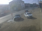 Топор и пистолет: в Астрахани рецидивист угрожал автомобилистам и прохожим