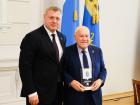 Губернатор Астраханской области вручил премию «Человек года»