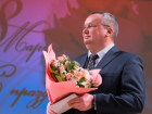 Игорь Мартынов наградил выдающихся астраханок в преддверии 8 Марта