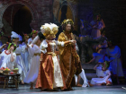Астраханские артисты отправились в Москву с оперой «Риголетто»
