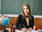 За месяц в Астраханской области вырос спрос на преподавателей