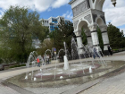 Стартовал сезон фонтанов: астраханцев попросили их беречь