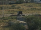В Советском районе Астрахани двое неизвестных устроили свалку строительного мусора
