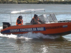 На реке под Астраханью волна опрокинула лодку москвича: мужчину ищут водолазы