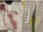 Пьяная астраханка ударила соседа ножом и оставила умирать на балконе