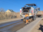 В Астрахани начали ремонт дорожного полотна на Фунтовском шоссе