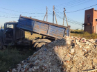В Астраханском селе незаконно сбрасывали строительный мусор
