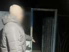 Астраханец посадил себя в «колонию», чтобы не возвращать деньги за смартфон