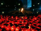 «Свеча Памяти»: в 4 часа утра в Астрахани выложили цифру 81
