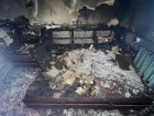 Астраханские следком и прокуратура проверяют причину гибели пенсионера и ребенка на пожаре