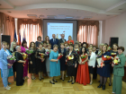 Астраханских учителей наградили почётными грамотами и благодарственными письмами в городской администрации