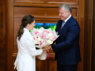 Астраханский губернатор и зампред Госдумы России обсудили поддержку семей