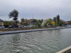В астраханских городских каналах уменьшили уровень воды