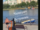 В Астрахани утонул катамаран на городском канале, пострадавших нет