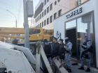 В Астрахани популярная кофейня оказалась незаконной постройкой и была снесена