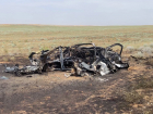 Шесть человек сгорели в машине после аварии на трассе "Астрахань - Элиста" 