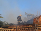 В Советском районе Астрахани подожгли два жилых дома