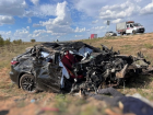 Под Астраханью в лобовом столкновении иномарок погиб водитель