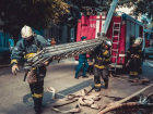 Астраханские пожарные спасли жизни двух детей и их матери