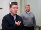 Игорь Бабушкин и Андрей Турчак навестили раненых участников СВО в астраханском госпитале