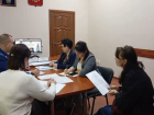 Лекарства, зарплаты, помощь семьям бойцов: на что пожаловались прокурору в Астраханской области