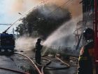 На севере Астраханской области два часа горел жилой дом