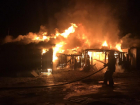 Ночью под Астраханью тушили крупный пожар