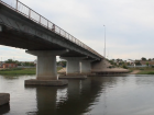 В селе Икряное Астраханской области начали капитально ремонтировать мост