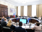 В Думе Астраханской области обсудили сотрудничество вузов с органами госвласти