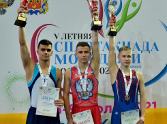 Астраханец прыгнул выше головы и завоевал золото