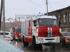 Ночной пожар в Астрахани унес жизни двух человек