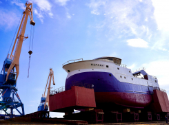 Историческое событие: в Астраханской области построили уникальное рыболовецкое судно