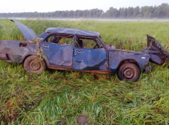 В ДТП под Астраханью пострадали восемь человек