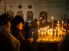 Будут ли проводить пасхальные службы в астраханских храмах