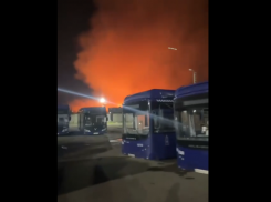В Астрахани едва не сгорели все новые автобусы