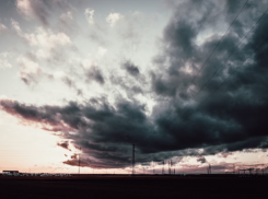 15 и 16 июля в Астраханской области прогнозируют сильный ветер