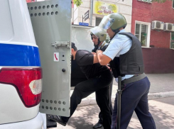 Астраханцев просят оценить деятельность полиции в 2023 году