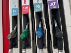 Эксперты выяснили, сколько бензина могут купить астраханцы за месяц