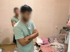 В Астрахани задержали натурализованных граждан, не вставших на воинский учет