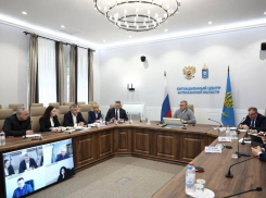 Губернатор: астраханцам должны сообщать всю информацию о коммунальных авариях