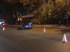 В Астрахани сбили 15-летнего подростка: он переходил дорогу на красный