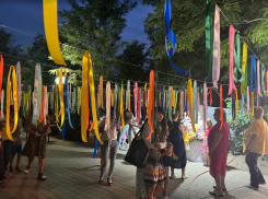 Астраханцев приглашают на кинопоказы и концерты под открытым небом