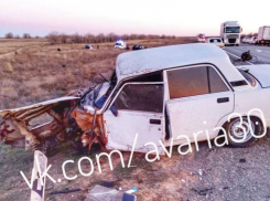 Двое детей из астраханской школы погибли в ДТП под Волгоградом