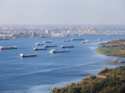 Строящиеся на астраханской верфи контейнеровозы станут серией из 21 судна