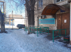Центры помощи для больных с COVID-19 теперь работают не круглосуточно